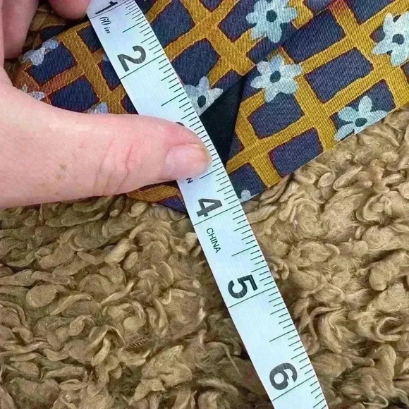 Hugo Boss Silk Tie Men’s Floral Geometric Yellow Blue Made in Italy homecoming - Picture 4 of 5